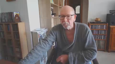  Papi  online show from November 4, 2025, 10:03 am