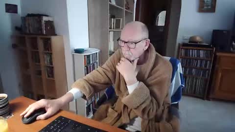  Papi  online show from March 22, 2026, 9:13 am