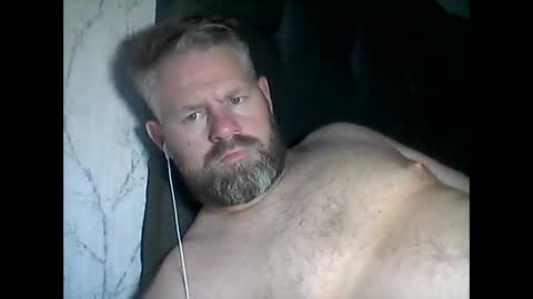 81jonnyx online show from February 1, 2025, 11:37 pm