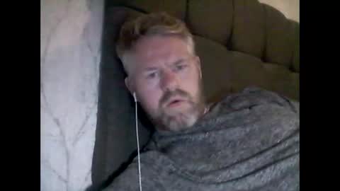 81jonnyx online show from March 6, 2025, 4:38 pm