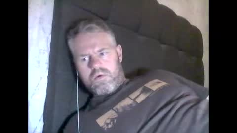 81jonnyx online show from October 16, 2025, 7:48 pm