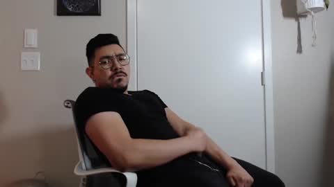 Snapshot of 8888_5555 chatting on December 24, 2024, 1:59 am Antonio online show from December 24, 2024, 1:59 am