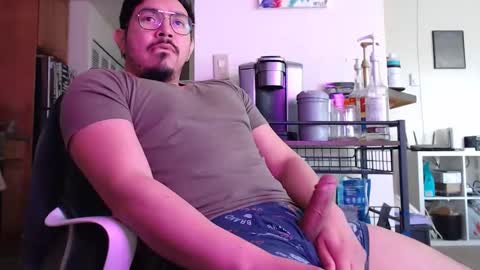 Snapshot of 8888_5555 chatting on February 27, 2026, 10:10 pm Antonio online show from February 27, 2026, 10:10 pm