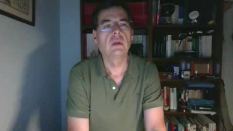 8age online show from September 17, 2025, 9:16 pm