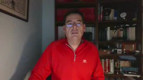 8age online show from December 16, 2025, 10:15 pm