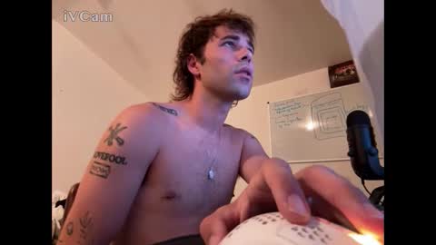 99jackylegs online show from September 30, 2025, 1:54 am