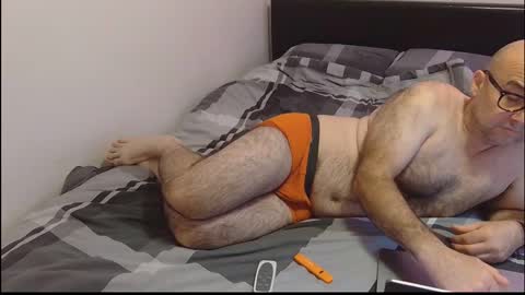 God Zeus online show from October 8, 2025, 6:11 am