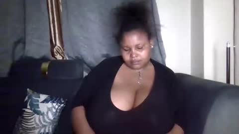 Snapshot of _abbey2 chatting on February 17, 2026, 11:44 pm abbey online show from February 17, 2026, 11:44 pm