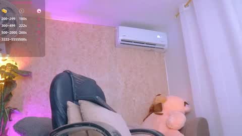 _abby07 online show from February 25, 2026, 10:03 am