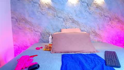  abby rouss online show from October 21, 2025, 3:07 am