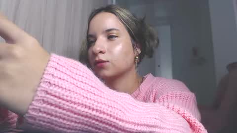 _abrill_20 online show from March 5, 2026, 4:52 am