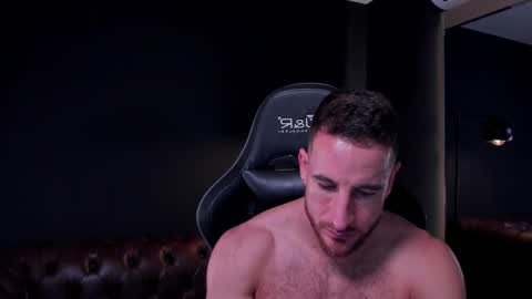 _adamcoper_ online show from November 29, 2025, 2:53 pm