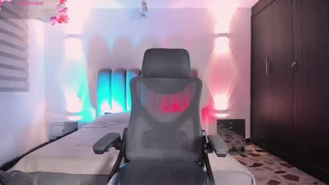 Agatha online show from September 12, 2025, 12:44 am