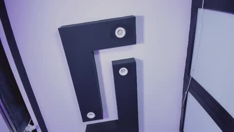 Agatha online show from October 9, 2025, 8:07 pm