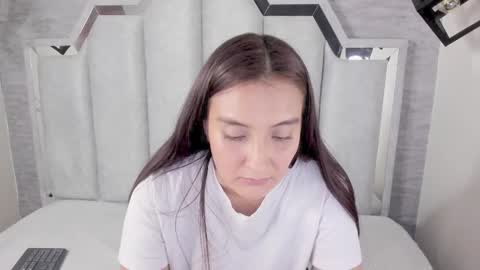  Alaia online show from March 10, 2025, 2:59 pm