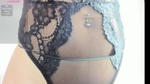 Snapshot of _alana_grey_ chatting on February 21, 2026, 1:01 pm _alana_grey_ online show from February 21, 2026, 1:01 pm