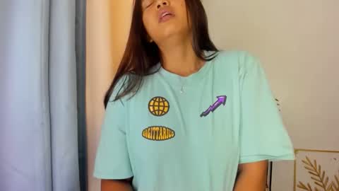  Alexa14 online show from December 5, 2025, 1:47 am