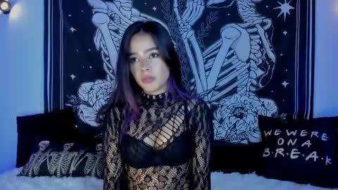 _alicesasha_ online show from November 23, 2025, 6:46 am