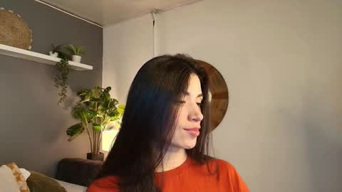 Snapshot of _aliice_1 chatting on February 13, 2025, 12:13 am  Alice  online show from February 13, 2025, 12:13 am