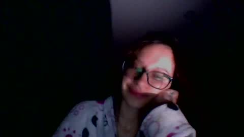 _alyson online show from April 17, 2026, 8:06 am