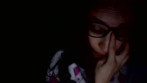 _alyson online show from April 18, 2026, 7:01 am