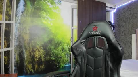 Ambar online show from October 17, 2025, 3:10 am