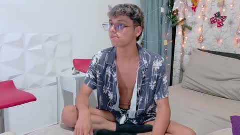 Andres online show from December 21, 2024, 10:30 pm