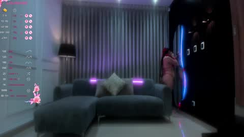 Ana online show from March 10, 2025, 2:16 pm