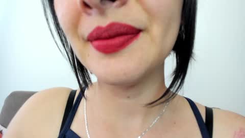 Snapshot of _antomouth_paradise chatting on January 23, 2025, 9:29 pm antonia online show from January 23, 2025, 9:29 pm