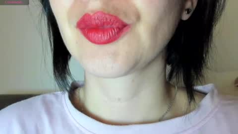 Snapshot of _antomouth_paradise chatting on February 12, 2025, 10:24 am antonia online show from February 12, 2025, 10:24 am