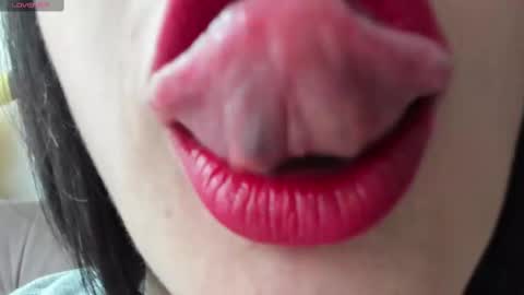 Snapshot of _antomouth_paradise chatting on February 25, 2025, 2:00 pm antonia online show from February 25, 2025, 2:00 pm