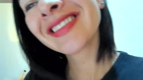 Snapshot of _antomouth_paradise chatting on September 9, 2025, 10:04 am antonia online show from September 9, 2025, 10:04 am