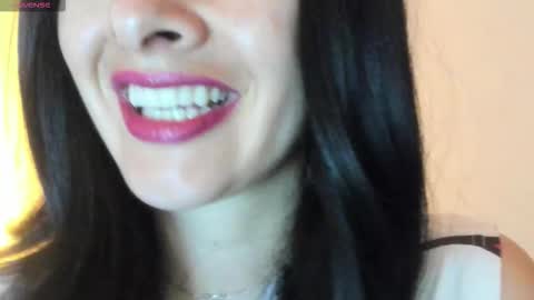 antonia online show from December 2, 2025, 1:05 pm