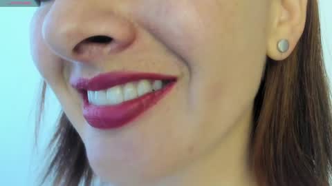 Snapshot of _antomouth_paradise chatting on April 17, 2026, 3:37 pm antonia online show from April 17, 2026, 3:37 pm