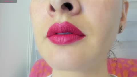 Snapshot of _antomouth_paradise chatting on June 22, 2026, 4:48 pm antonia online show from June 22, 2026, 4:48 pm