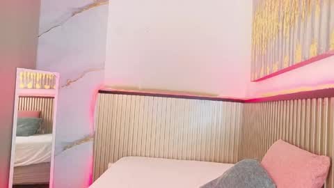 Snapshot of _aria_carter_ chatting on May 26, 2026, 12:34 pm _aria_carter_ online show from May 26, 2026, 12:34 pm