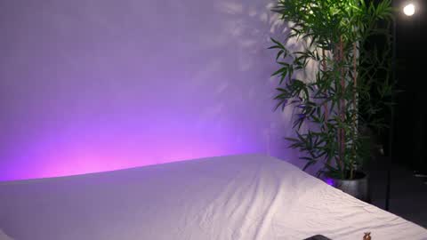 Snapshot of _arielle chatting on March 31, 2026, 5:30 am Arielle online show from March 31, 2026, 5:30 am