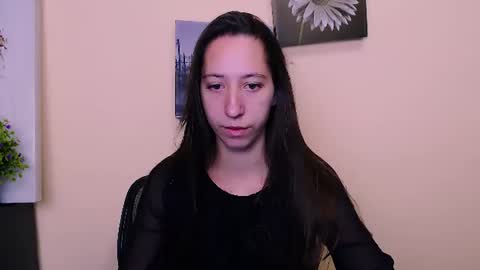 Snapshot of _astraia_ chatting on July 13, 2026, 7:11 am _astraia_ online show from July 13, 2026, 7:11 am