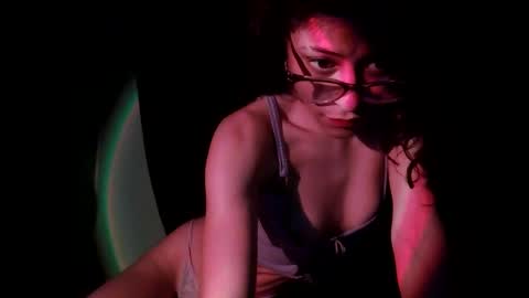 Snapshot of _available_ chatting on February 26, 2026, 12:20 am _available_ online show from February 26, 2026, 12:20 am