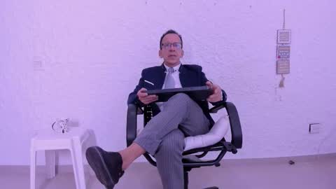 _axelking_ online show from February 19, 2026, 11:39 am