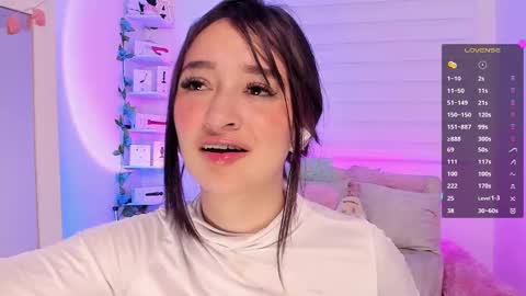 Snapshot of _barbie_joy chatting on February 9, 2025, 5:43 pm Andrea online show from February 9, 2025, 5:43 pm