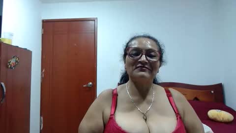 _bellanocturna online show from March 8, 2026, 12:08 am