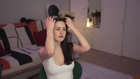 Snapshot of _blackbee_ chatting on January 23, 2025, 9:18 pm Lili online show from January 23, 2025, 9:18 pm