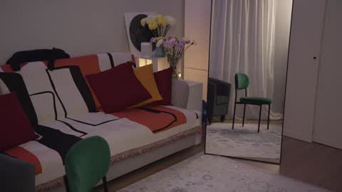 Snapshot of _blackbee_ chatting on January 29, 2025, 9:28 pm Lili online show from January 29, 2025, 9:28 pm