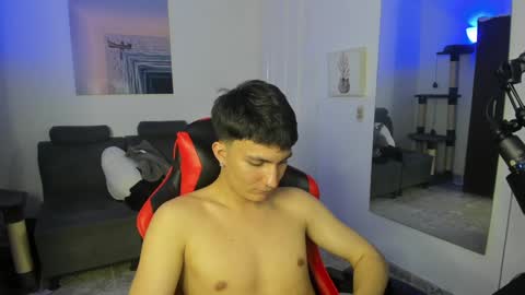 Snapshot of _blakee chatting on January 11, 2025, 11:13 pm B L A K E online show from January 11, 2025, 11:13 pm