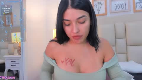 Brenda  online show from February 12, 2025, 1:52 am