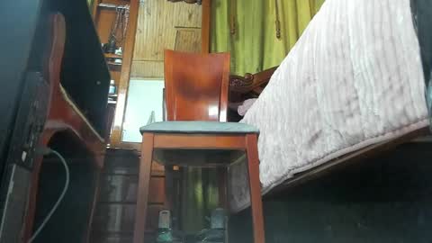 Snapshot of _brendamichel_ chatting on April 8, 2026, 1:11 pm Brenda online show from April 8, 2026, 1:11 pm