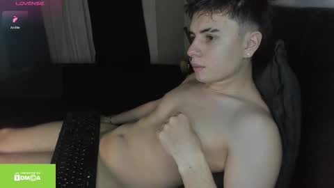 FELIPE CAMACHO    dont forget to support me with a little hand up online show from September 11, 2025, 9:09 am