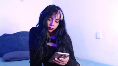 Luna online show from April 27, 2026, 8:18 pm