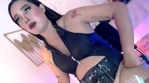 Caroline online show from February 10, 2026, 6:50 am